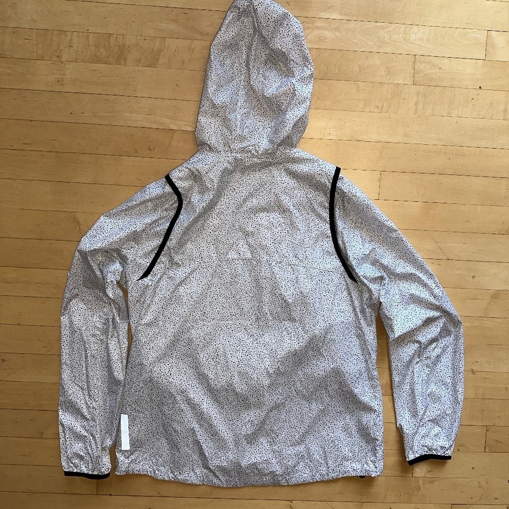 Like New LUCY white speckled lightweight jacket, L. CB2231 - Picture 3 of 4